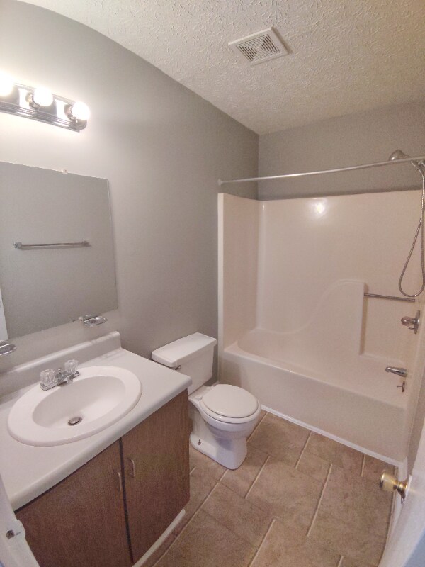 Building Photo - 24 Duiguid Dr