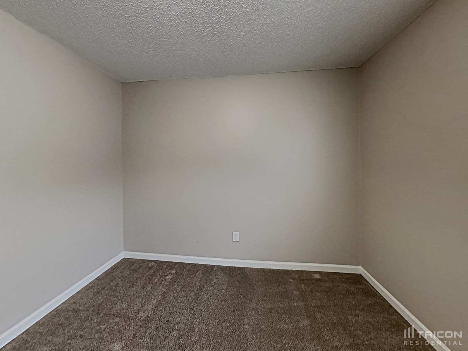 Building Photo - 114 Ivy Brook Dr