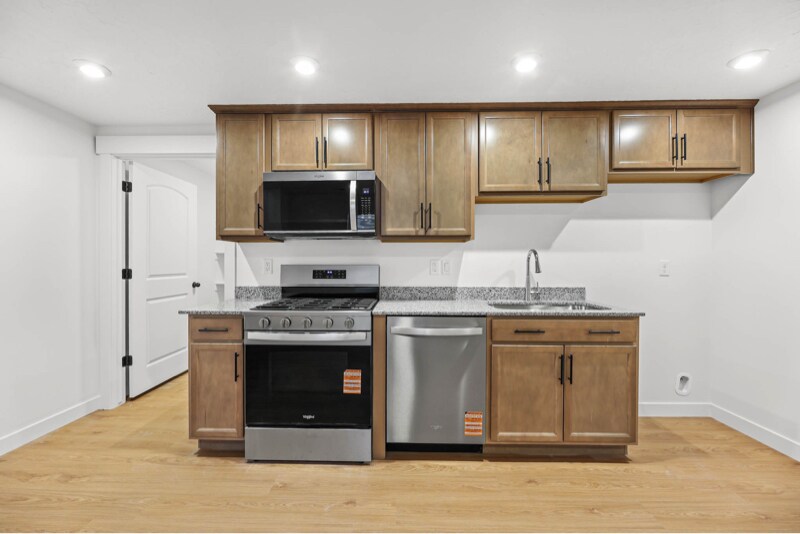 Building Photo - 3509 E 1120 S