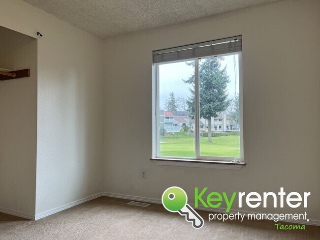 Building Photo - Stunning North End Single-Family Home with...