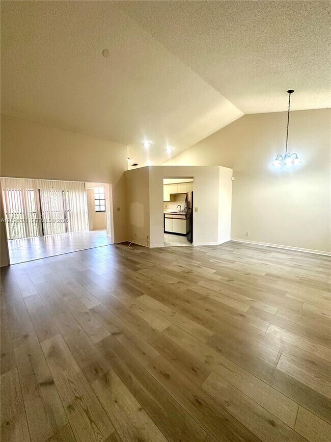 Building Photo - 3176 Arbor Ln