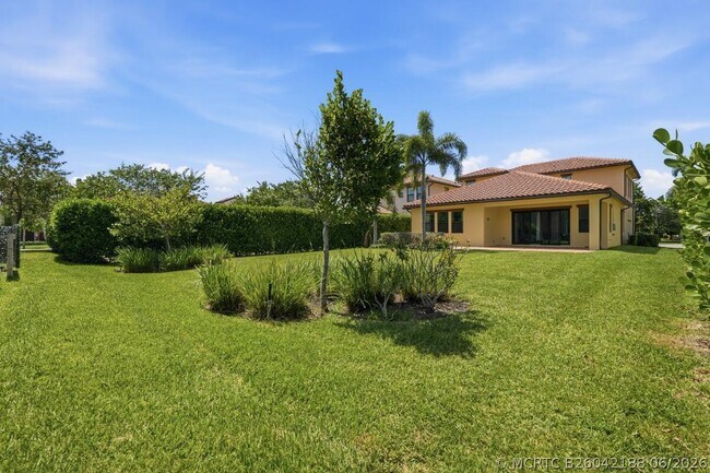 Building Photo - 11760 Bayview Cir