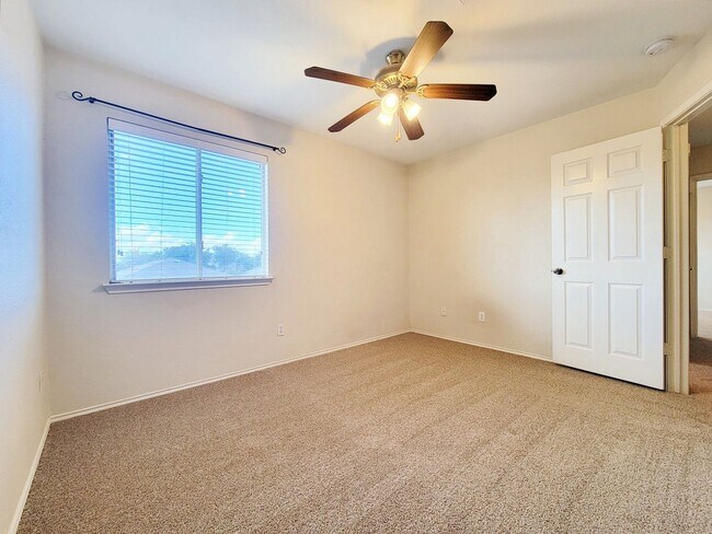 Building Photo - 17412 Casa Piedra Pl