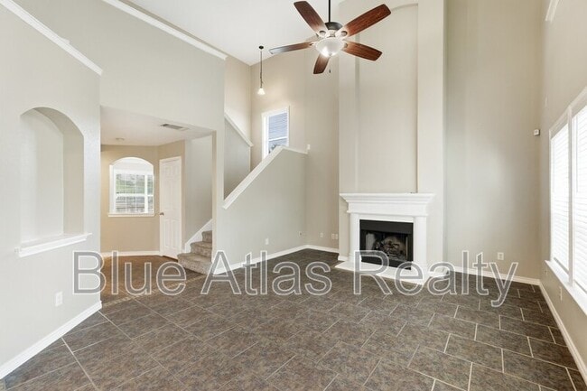 Building Photo - 601 Steerman Ct