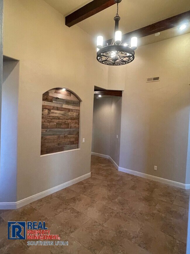 Building Photo - Large Washington Fields Home