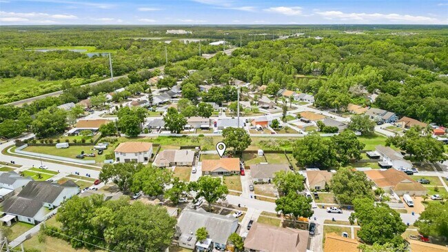 Building Photo - 3257 Laurel Dale Dr