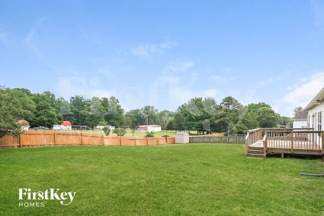 Building Photo - 127 Scottsdale Ln