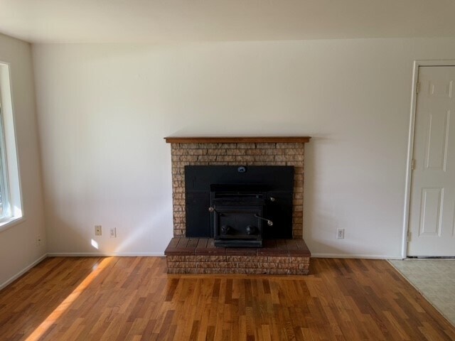 Building Photo - 1179 N Park Ave