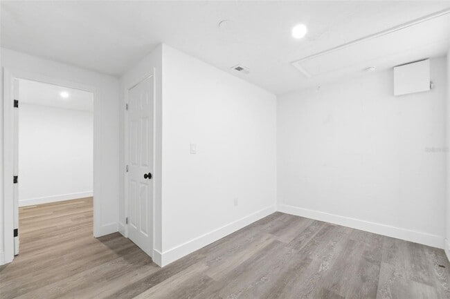 Building Photo - 3673 Rockaway Dr