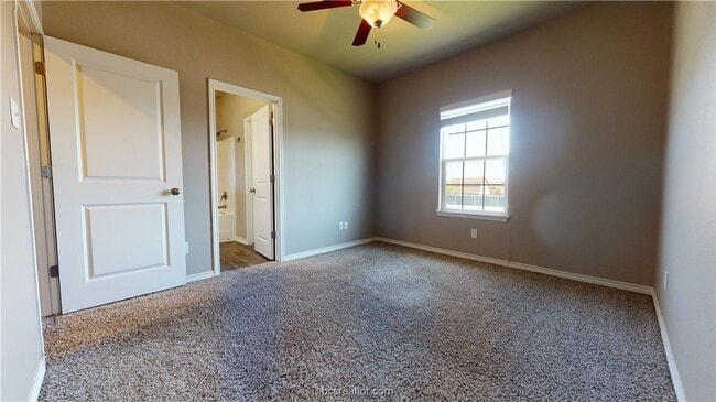 Building Photo - 3519 Summerway Dr