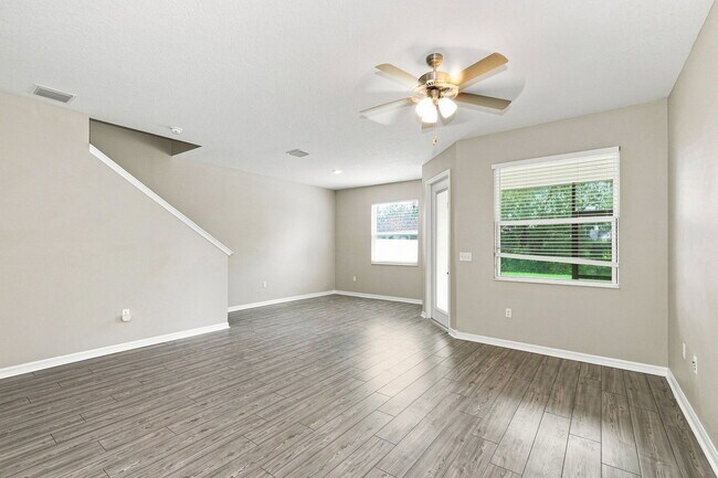 Building Photo - 11410 Cay Spruce Wy