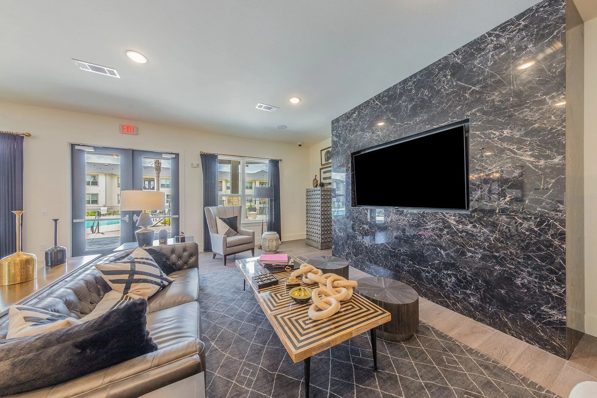 Building Photo - 4835 Usaa Blvd