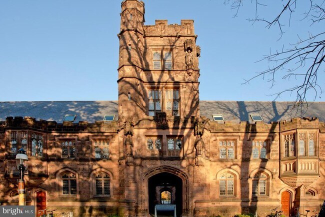 Building Photo - 45 Spring St