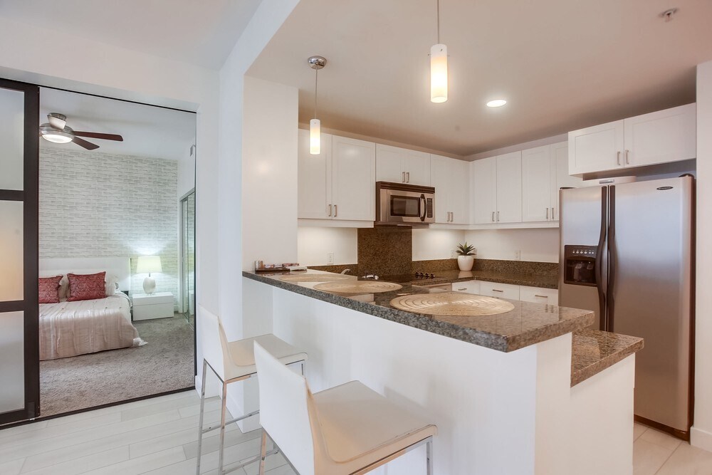 Building Photo - 1150 J St