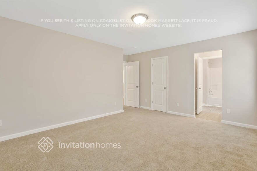 Building Photo - 6192 Stonelake Dr SW