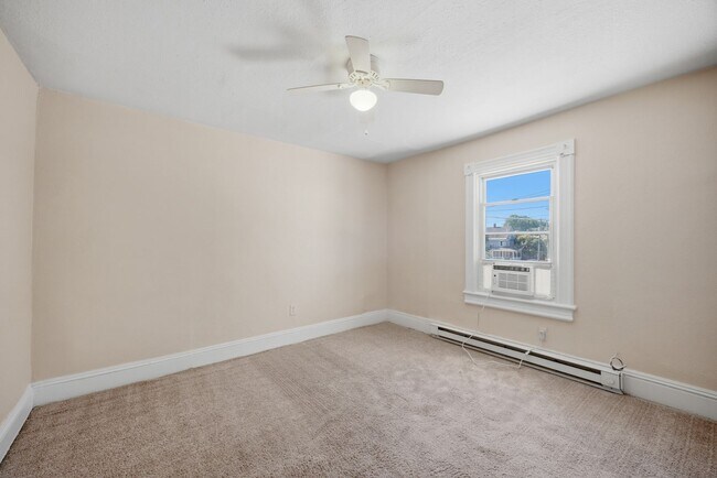 Building Photo - 212 S Armistead Ave