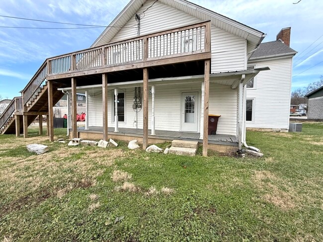 Building Photo - 927 E Mt Vernon St