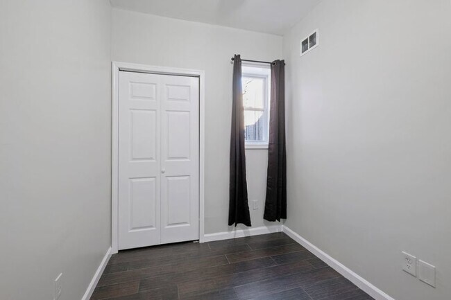 Building Photo - 2356 N Colorado St