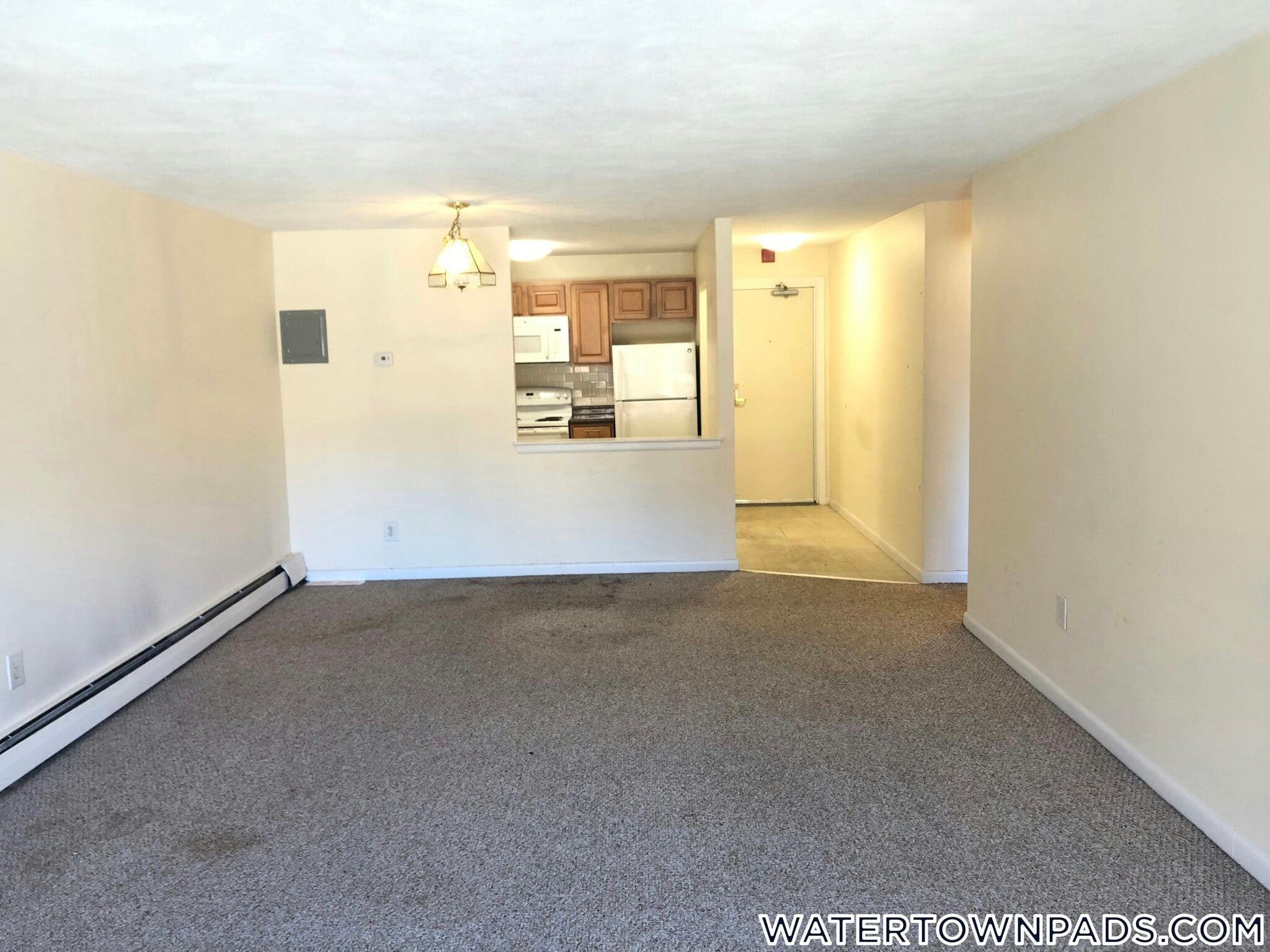 Building Photo - 245 Main St