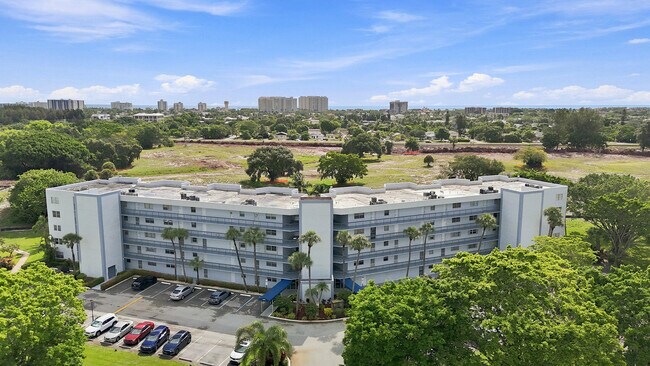 Building Photo - 6400 NW 2nd Ave