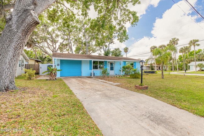 Building Photo - 5028 Palmetto St