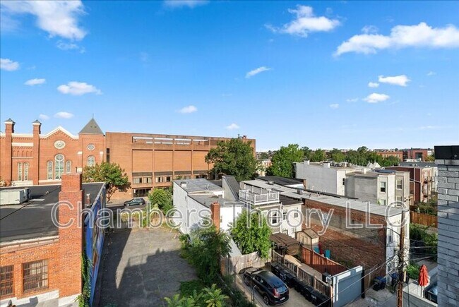 Building Photo - 1514 8th St NW
