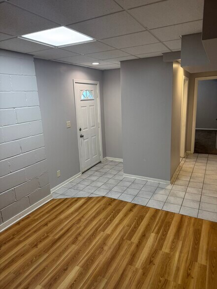 Building Photo - 3821 France Ave S