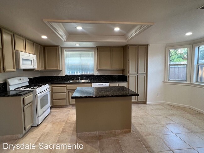 Building Photo - 3 br, 2 bath House - 7130 Cloverleaf Way