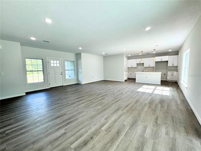 Building Photo - 1310 Tallahassee Ct