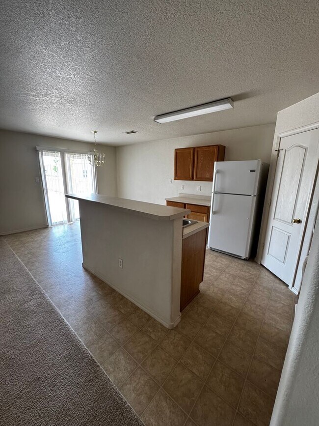 Building Photo - 3236 Crimson Rose Ln SW
