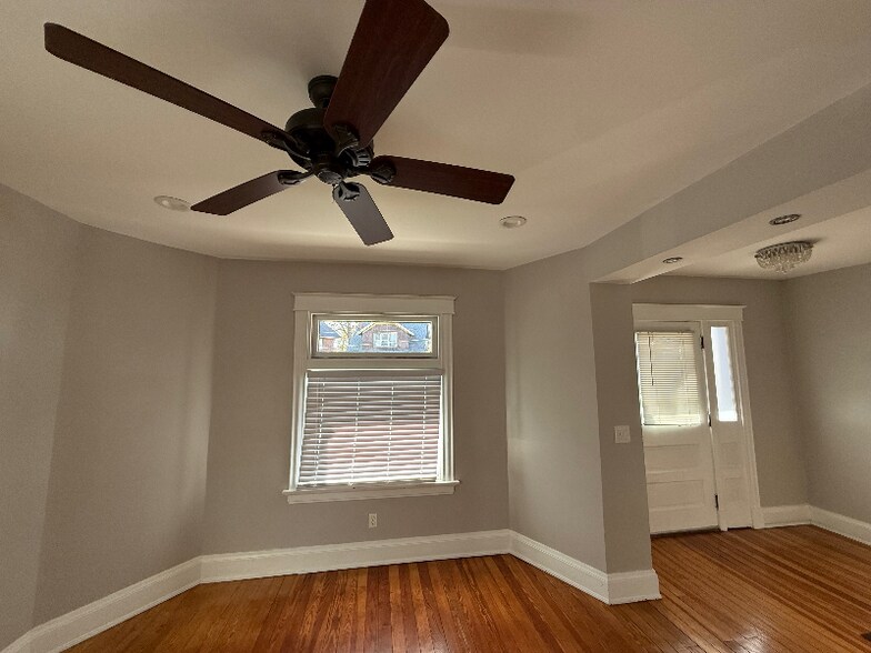 Building Photo - 4012 Gilmore Ave