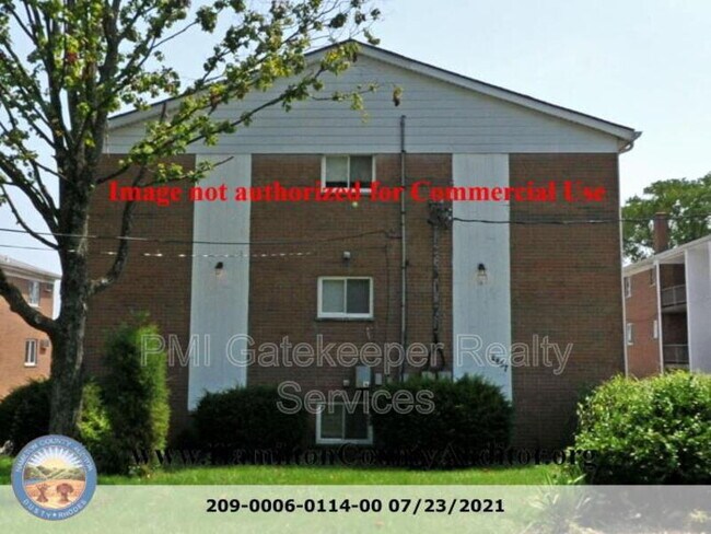 Building Photo - 2459 Montana Ave