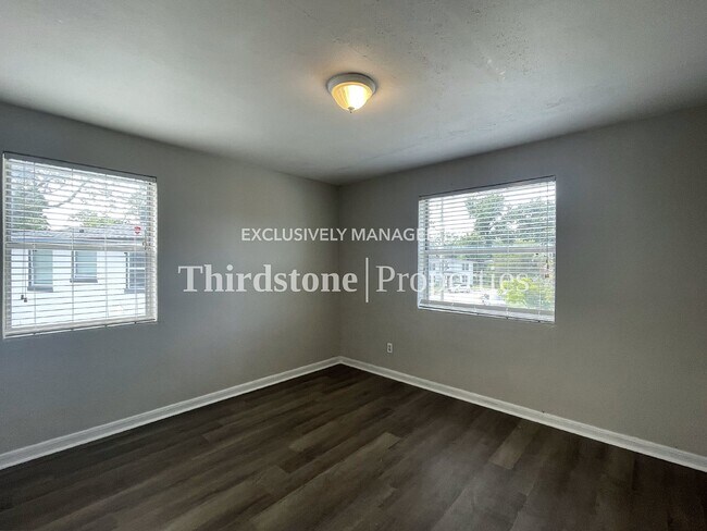 Building Photo - 3159 Belden St