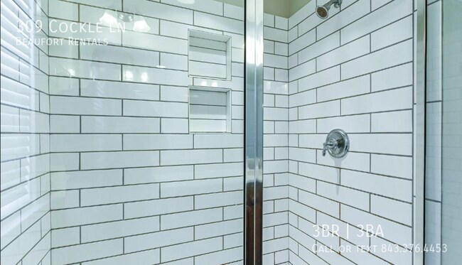 Building Photo - 309 Cockle Ln