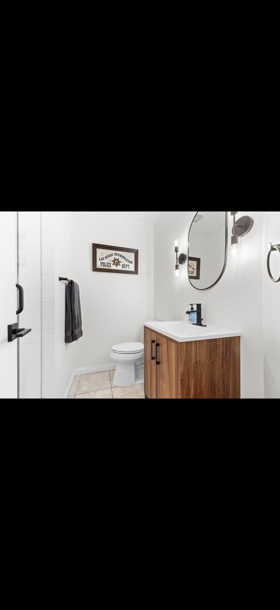 Building Photo - 8337 Tide Pool Dr
