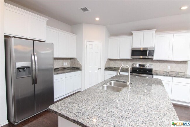 Building Photo - 6305 Tess Rd