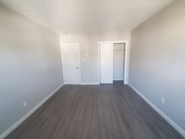 Building Photo - 760 Cummins Hwy