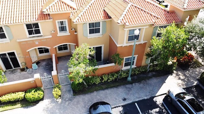 Building Photo - 2234 Coral Reef Ct