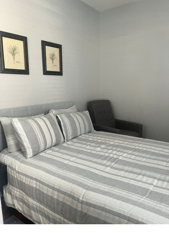 Building Photo - 8418 Lourenco Ln