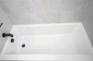 Building Photo - 568 Still Mdws