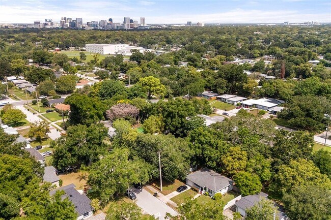 Building Photo - 2909 Hargill Dr