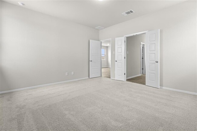 Building Photo - 708 Running Creek Dr