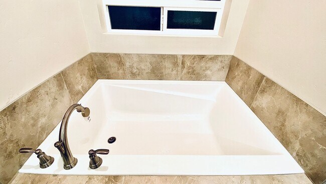 Building Photo - Beautiful 4 Bedroom, 4 Car Garage With Small Trailer Parking in Star