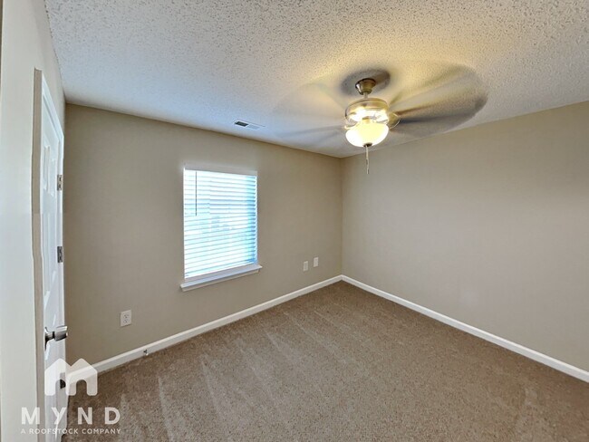 Building Photo - 9611 Worley Dr