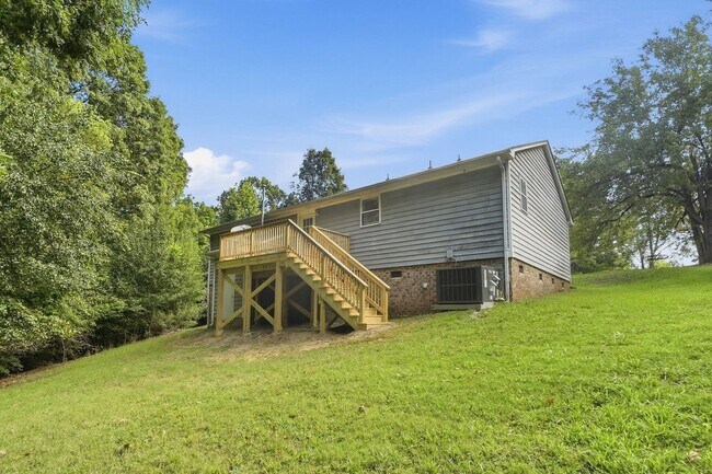 Building Photo - 2939 Gray Feather Dr