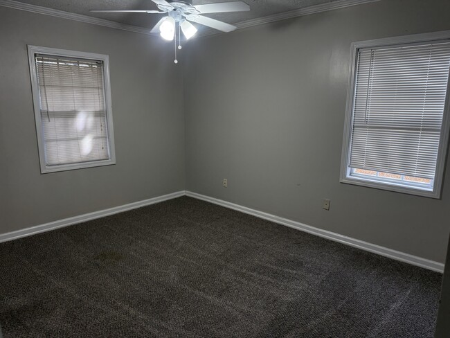 Building Photo - 83 Armstead Dr