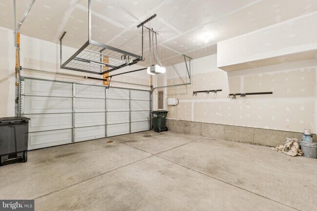 Building Photo - 17258 Herring Gull Ln