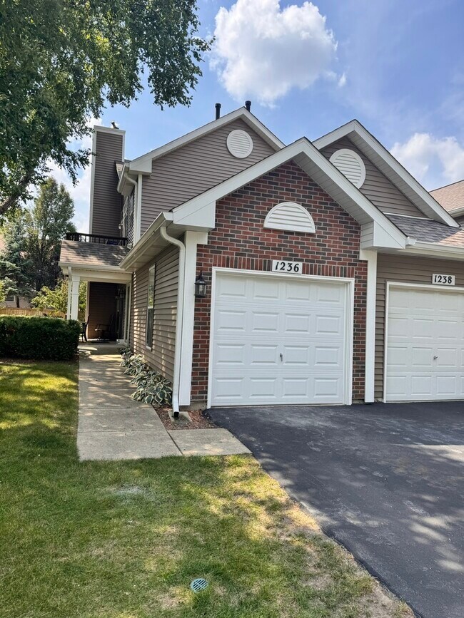 Primary Photo - 1236 Shawford Way