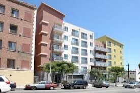 Building Photo - 950 S Harvard Blvd