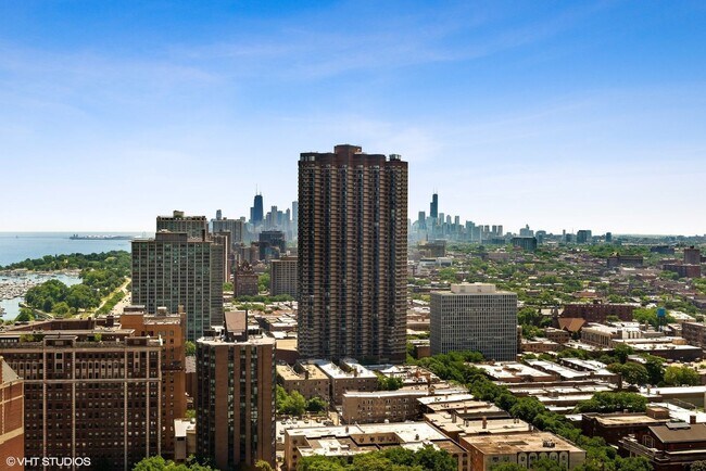 Building Photo - 655 W Irving Park Rd